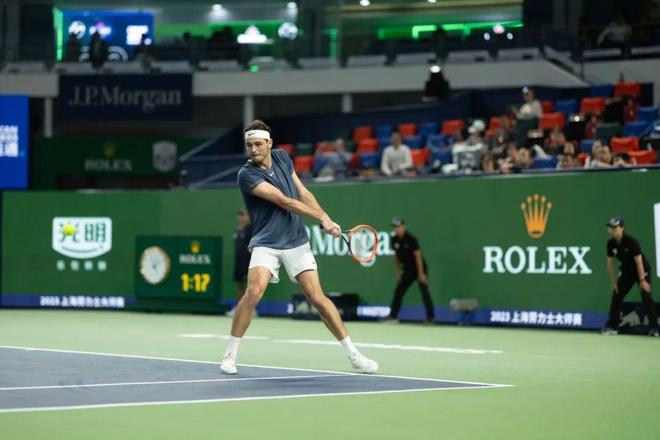 篮球赛事中 篮球赛事中