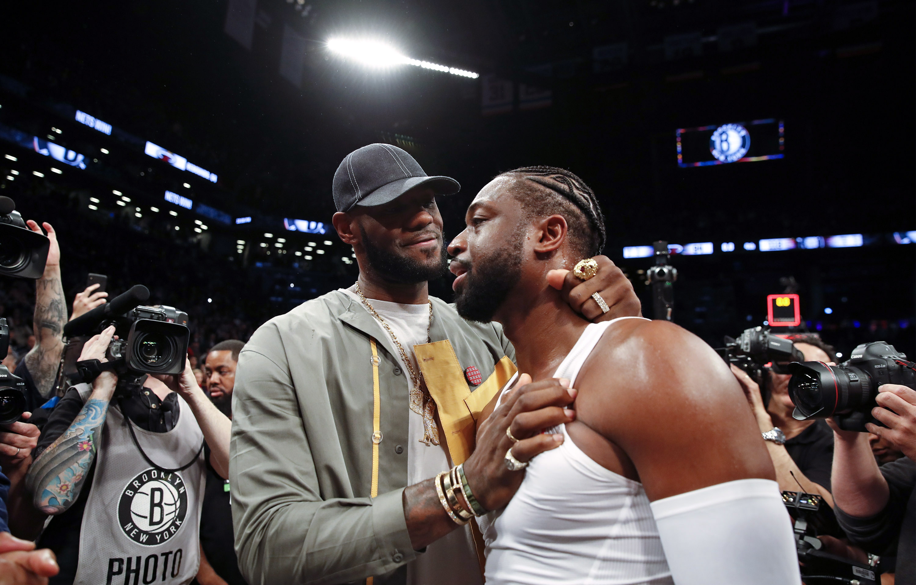 与高产中锋 与高产中锋